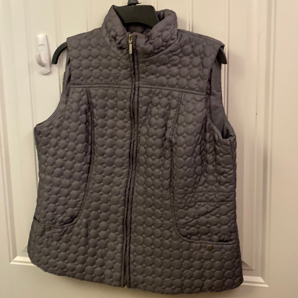 E83 New Direction Quilted Women’s Grey Vest Sz L EUC Fall CC